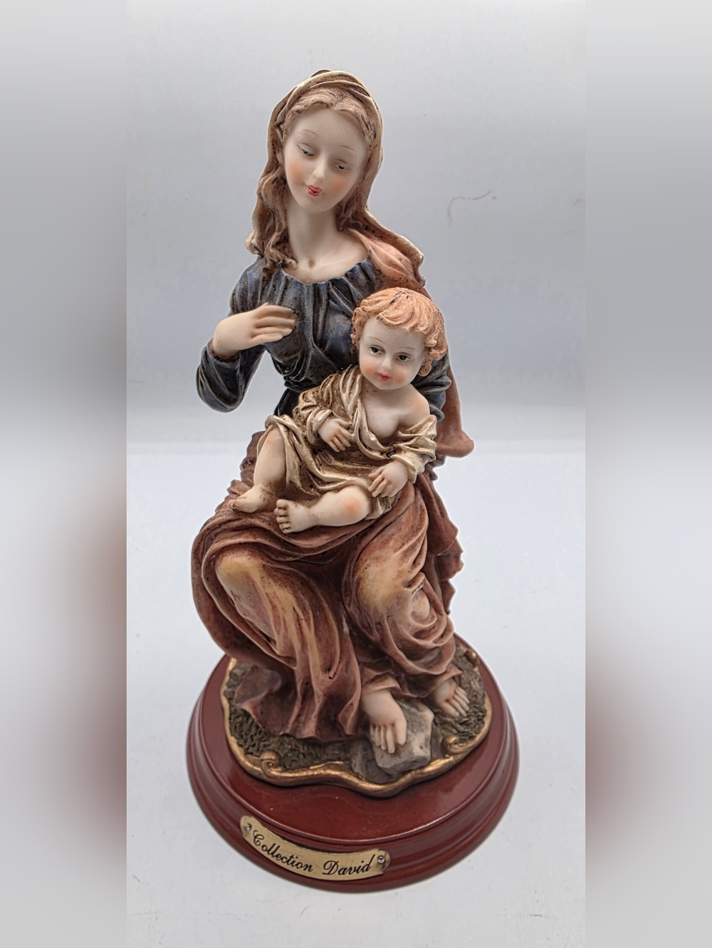 Madonna and Child Resin Figurine 9 Inches Tall.